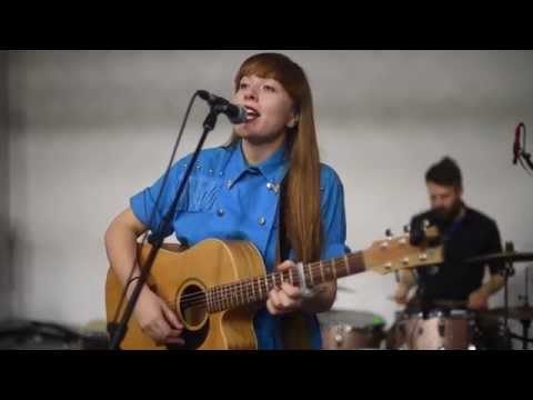 Snowman (live) - Madeline Leman and the Desert Swells