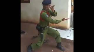 Download lagu Kakek-kakek pencak silat pake seragam Hansip! Kuda-kudanya mantep mp3