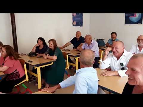 KREMTIMI I 40 VJETORT TË MATURËS 1983 - 1984