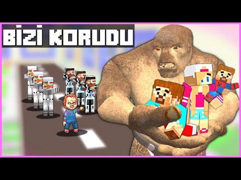 KORKUNÇ DEV BİZİ KORUYOR! 😱 - Minecraft