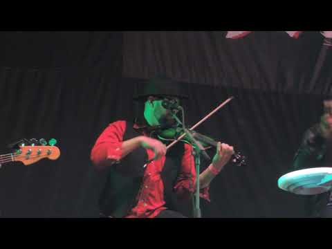 Divokej Bill/Drum Bun - Na tvý louce zelený (24.1.2019 O2 Aréna Praha)