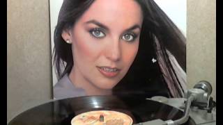 Crystal Gayle - Talking In Your Sleep [original Lp version]