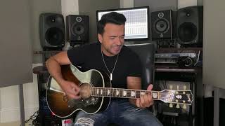 Luis Fonsi - No Me Doy Por Vencido (Acústico) #LaLigaSantander