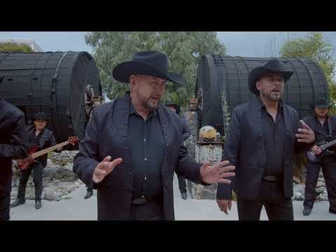 COBIJA CORTADA - TRIPLE CORONA