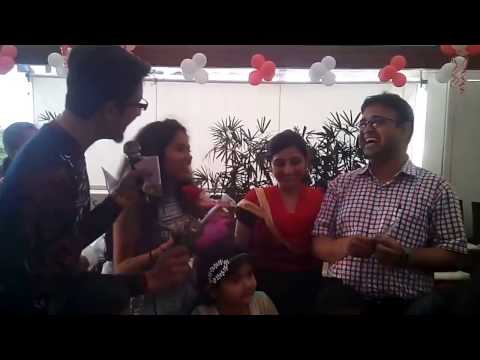 Viennay Tiwaarri Hosting Wedding Anniversary for 'Patgaokar Couple) ????????