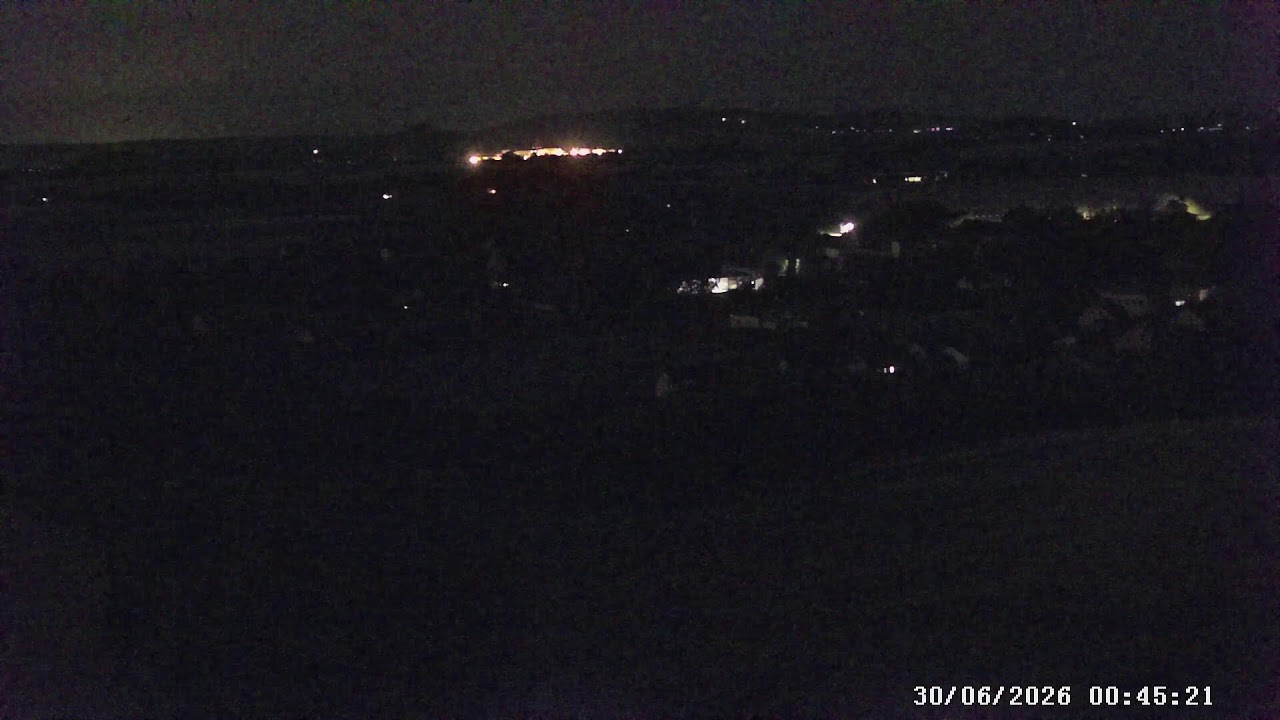 Live webcam view of Dřevěnice Village Panorama