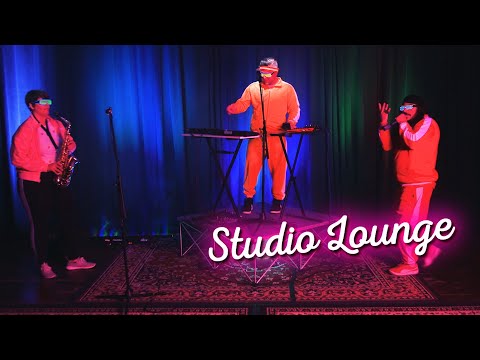 “Blur” by Wowzers - 970West Studio Lounge