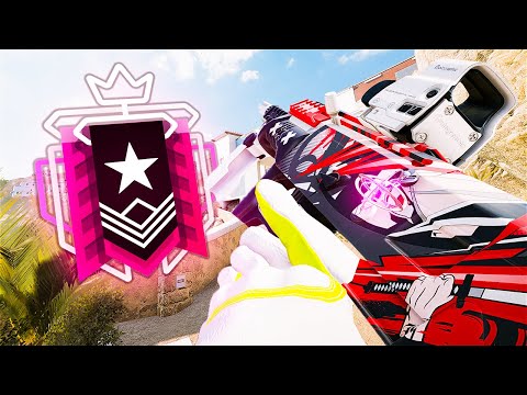 THE #1 BEST *CONTROLLER* CHAMPION + NO RECOIL SETTINGS & SENSITIVITY (PS5/XBOX) - Rainbow Six Siege