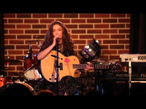 Ligia Hojda - Ironic (Alanis Morissette cover) | Live @ Hard Rock Cafe, septembrie 2015