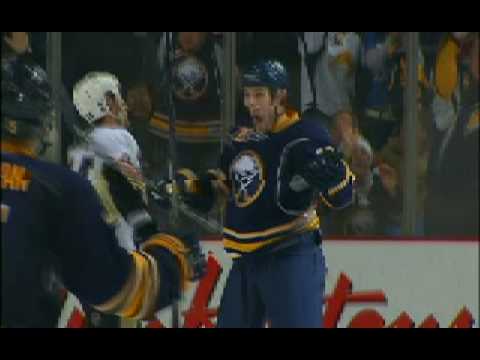 Buffalo Sabres take a bite out of the Big Apple! MSG-TV opener January 9/09