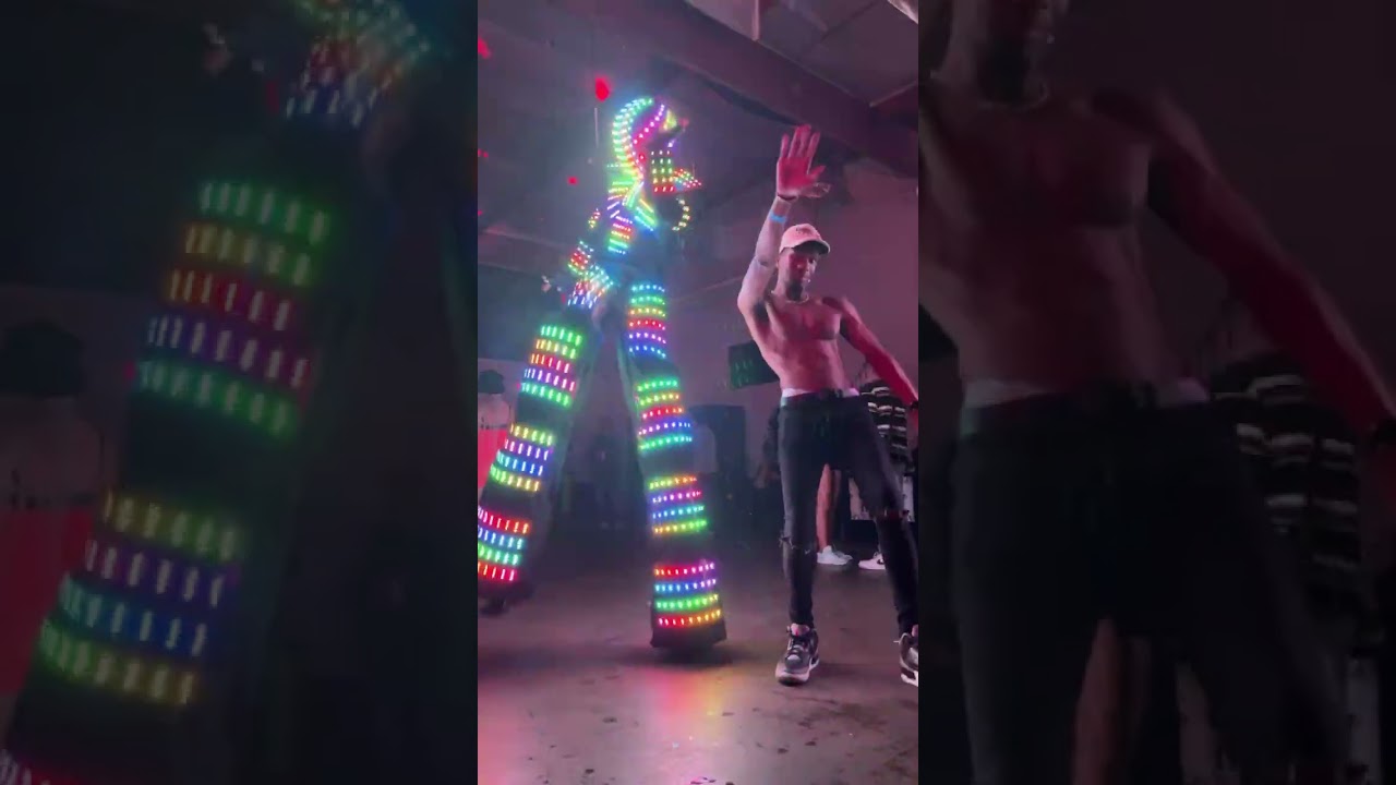 Promotional video thumbnail 4 for LED Party Robots - The Mega Mechs