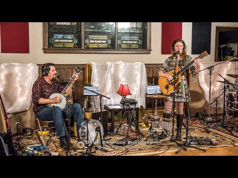 Echo Sessions 38 - The Paper Crowns - California Kids