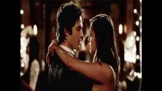 Damon e Elena(Cantada-Luan Santana)