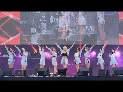 180526 모모랜드 '뿜뿜' 4K 직캠 MOMOLAND fancam - BBoom BBoom (서원밸리 그린콘서트) by Spinel