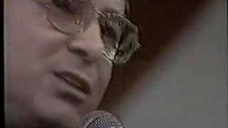 Garota de Ipanema by Joâo Gilberto