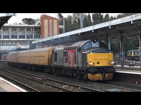 37611 roars through Ipswich on 3Z01 heading for Derby 28/1/18