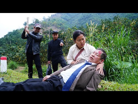 CEO father in trouble: the person who came to his aid was a single mother he had once opposed.