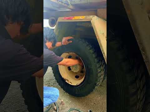 Thank You Sha Alam Customer Support,, Carleo Brand 235/75R17.5-18Pr Heavy Duty Truck Tyre For 3 Tan Lorry Roro Bin 