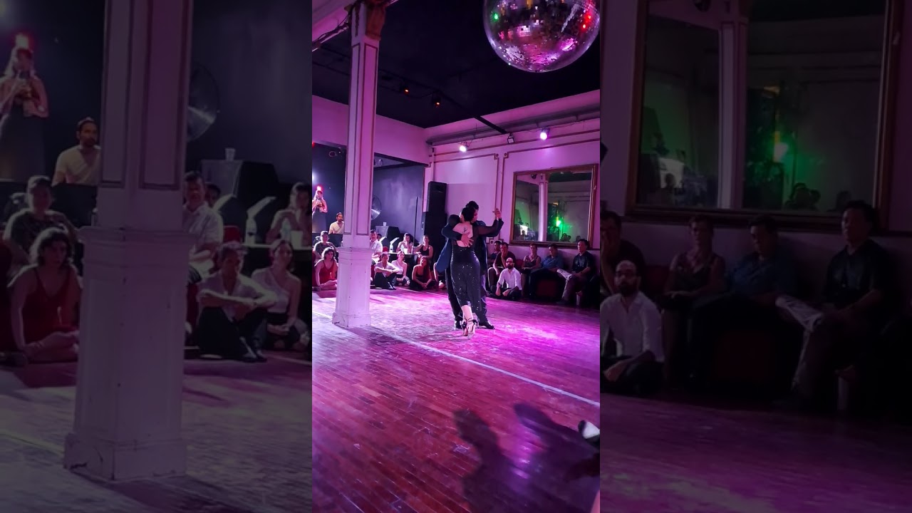 Cynthia Palacios & Sebastián Bolivar - San José de Flores (1/4)