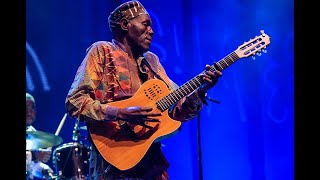 Oliver Mtukudzi - 10. Hear Me Lord (Live)