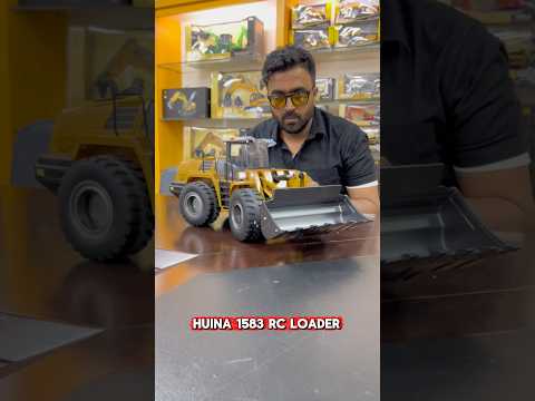 HUINA 1583 1/14 22 Channel Alloy Remote Control Loader Car Simulation Bulldozer Engineering Vehicle Toys