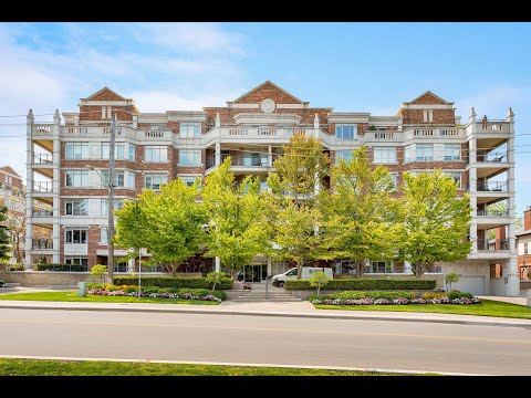 205-12 Old Mill Trail, Toronto, ON