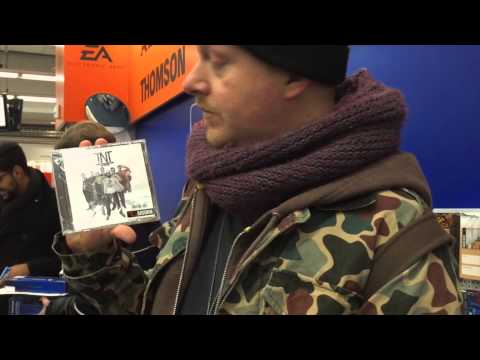 Nico Suave kauft Blumentopf & Texta