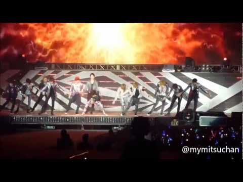 [FANCAM] SMTOWN JAKARTA EXO Mama