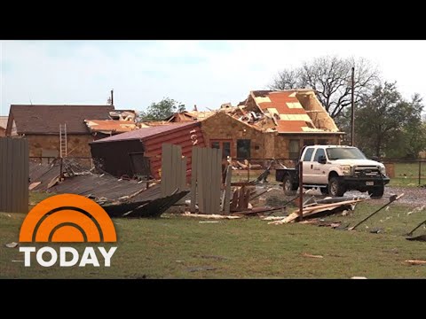 Texas Tornado Leaves 12 People Hospitalized