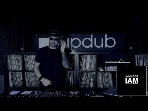 Alfred Heinrichs is playing "Walhalla"