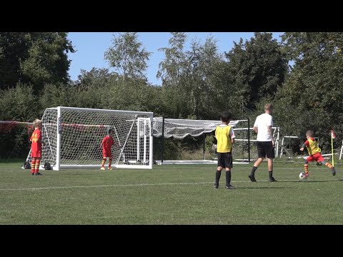 Kinds U7 football training match