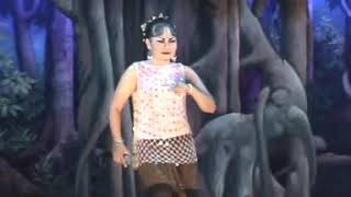 Download lagu linggabuana tales putih ella mp3 Download lagu linggabuana tales putih ella mp3