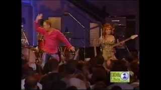 The B-52&#39;s - Hallucinating Pluto (VH1 Backyard BBQ 1998)