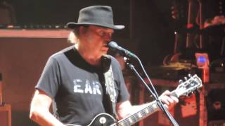 Neil Young Everyone Knows This Is Nowhere / Mansion On The Hill Live 2015
