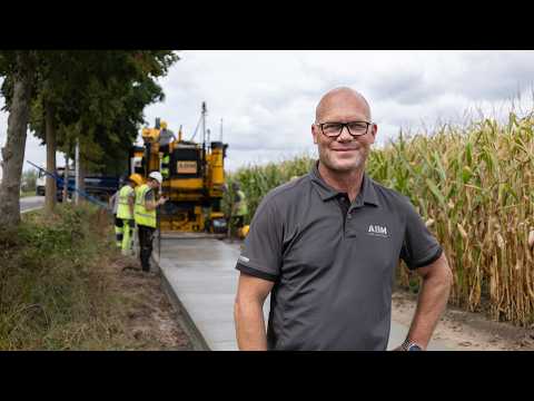 Gomaco 3300 met Topcon mmGPS-sturing voor ABM