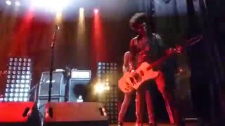 The Darkness - Concrete (Houston 04.19.16) HD