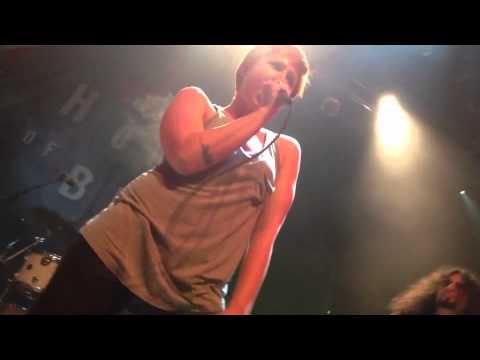 Midnight Oil Creative's Command Z - AdJam 2012 - House of Blues (iphone version)