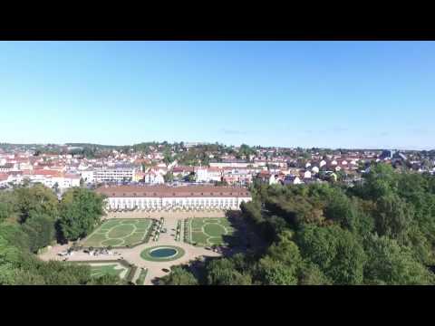 Residenz Ansbach von Luft. Drohne flug von Garten