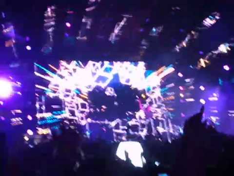 Alesso - Departures Opening Party Ushuaia 19/06/13 - Video 5 - If I Lose Myself