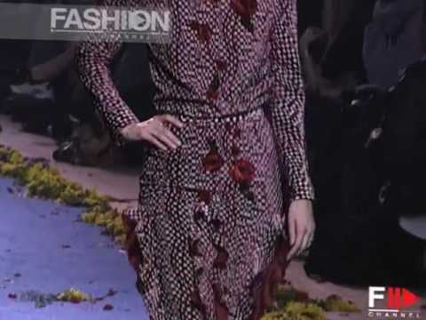 "Chloè" Autumn Winter 1998 1999 Paris 2 of 7 pret a porter woman by FashionChannel