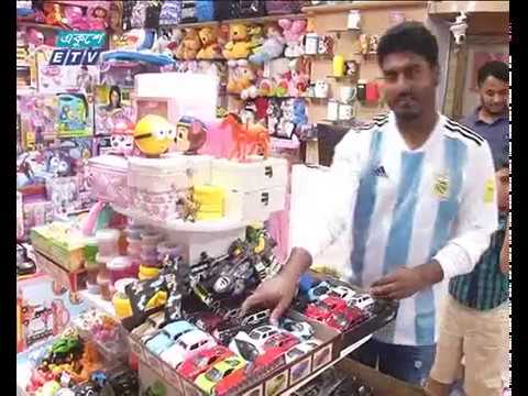 রাজধানীর ফাঁকা শপিংমলে নেই ক্রেতা সমাগম