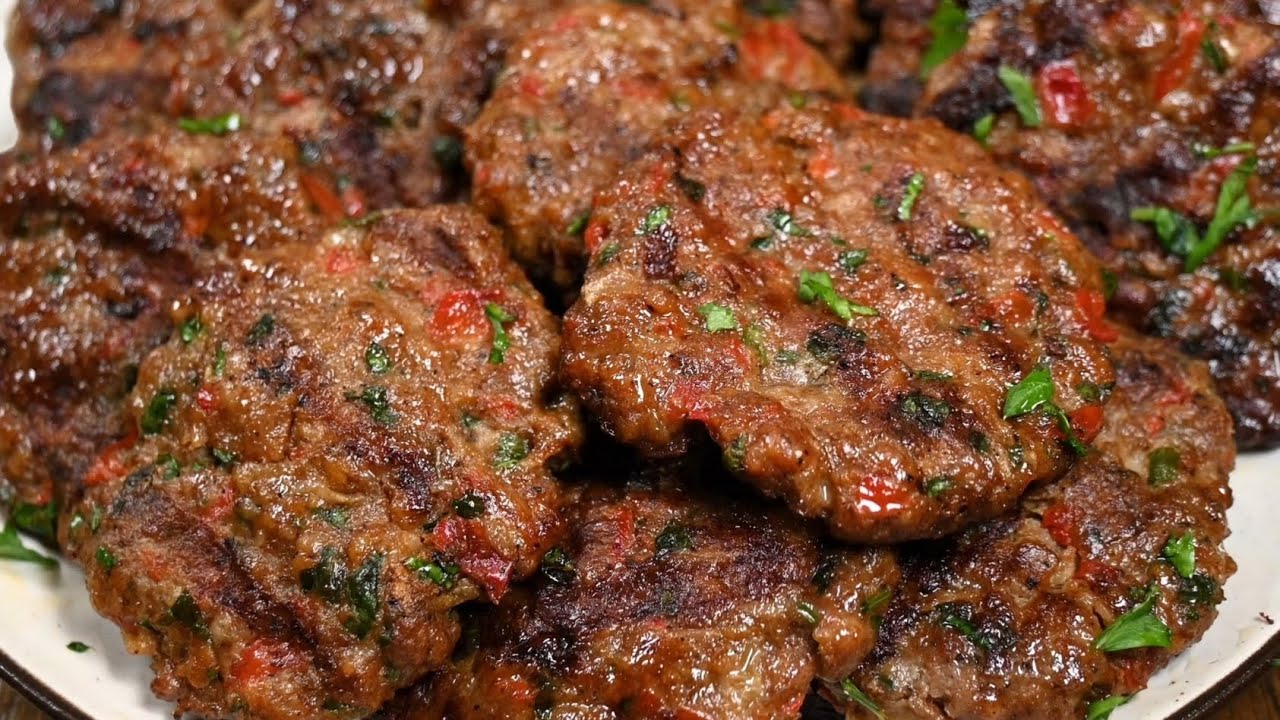 كفتتة اللحم الي الكل راح يطلبها