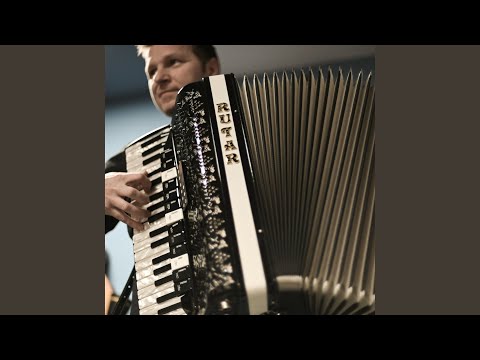 Glasba ne pozna meja