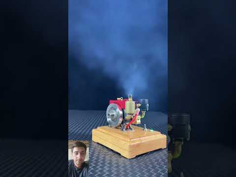 Newcomer1/8 Mini Gasoline Engine Model 2.6cc Single-Cylinder Four-Stroke Motor Model Educational Toy