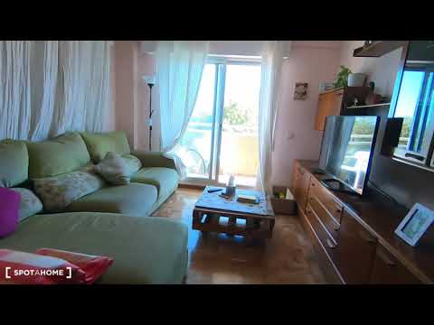 Rooms for rent in simple 4-bedroom apartment in Alcobendas - Spotahome (ref 364559)