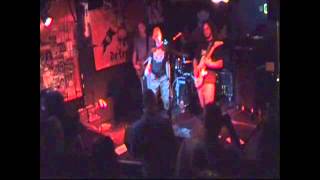 DÉTENTE Genocide Little Devil 2010