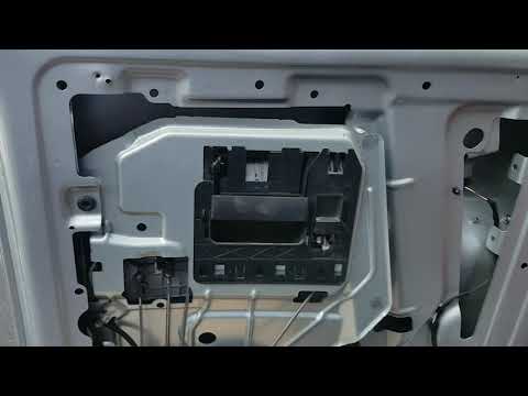 VW transporter T6 rear door handle mechanism