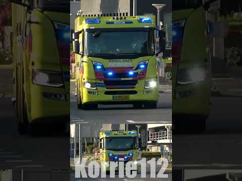 #MICU #Ambulance 24-301 Maastricht krijgt bijna botsing