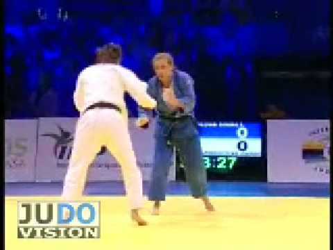 JUDO 2008 European Championships: Ioana Aluas-Dinea (ROU) - Ana Carrascosa (ESP)