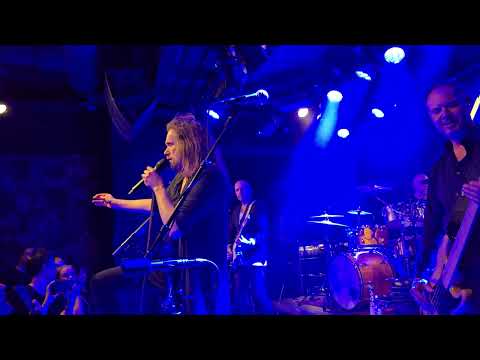 Anssi Kela Musta tuntuu multa On the Rocks live